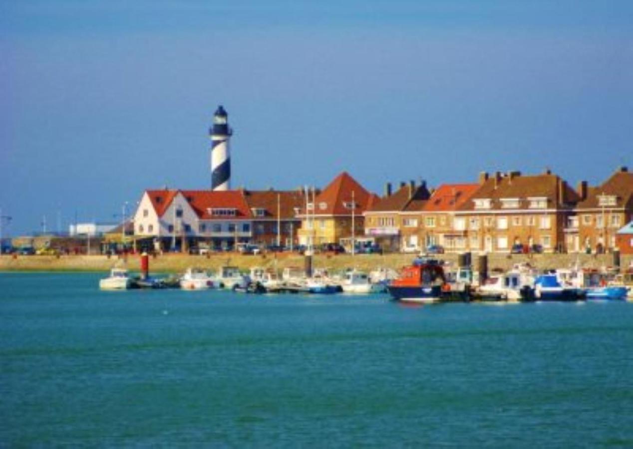 L'Etoile De Mer - Les Remparts Gravelines Buitenkant foto
